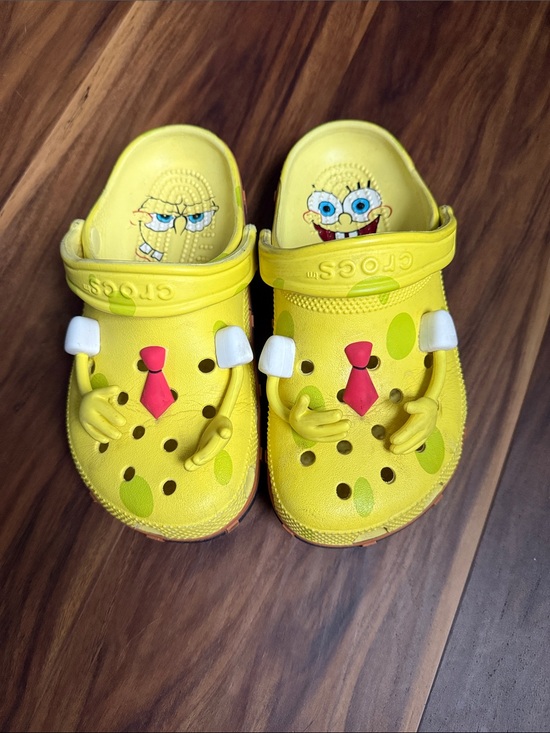 CROCS Shoes - SpongeBob Crocs